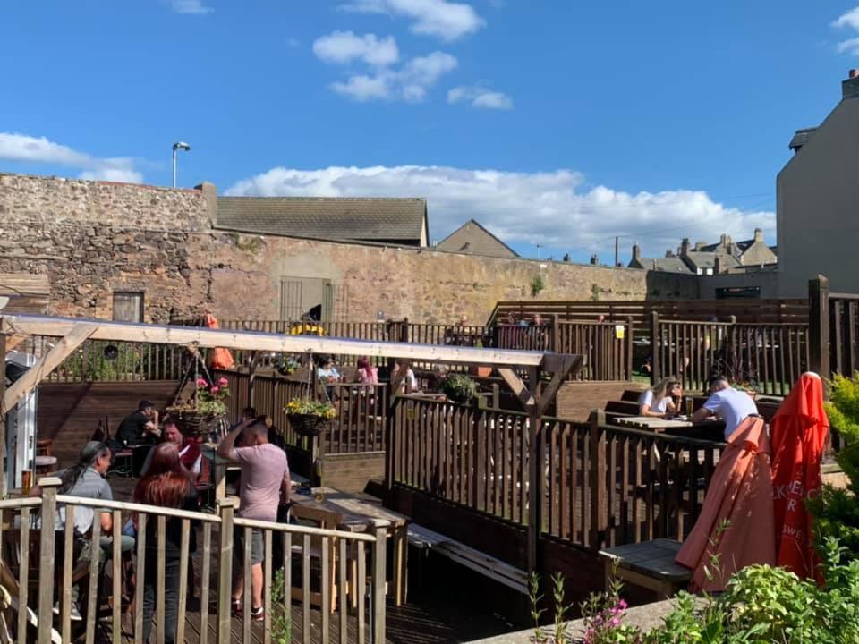 Cutty Sark Inn Eyemouth Εξωτερικό φωτογραφία